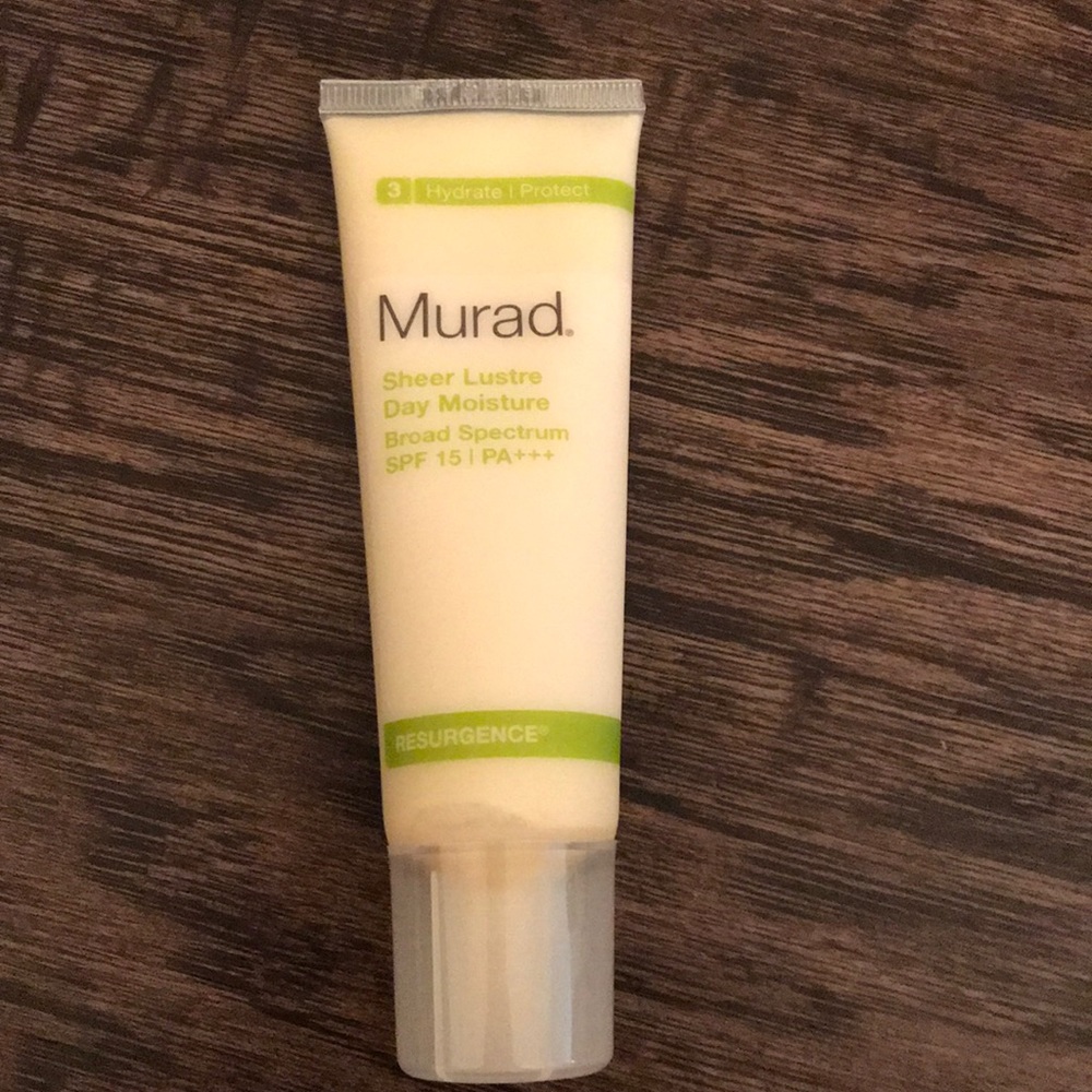 Murad sheer lustre day moisturizer